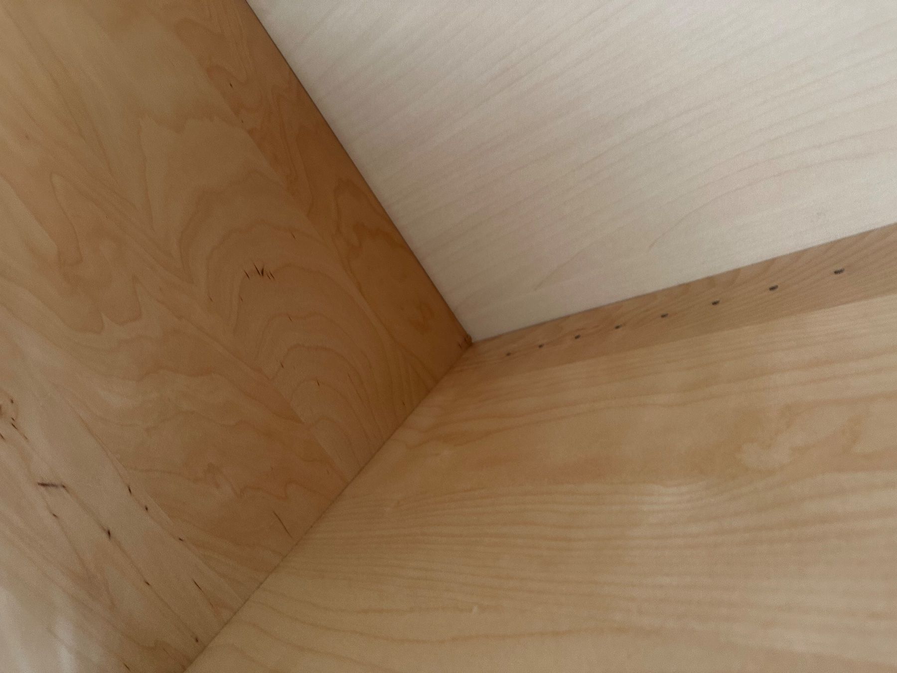 Vetrine: Vitrine hell mit Glastüren und Einlegeböden – Usato da Reinach BL venduto da akkezdet 5