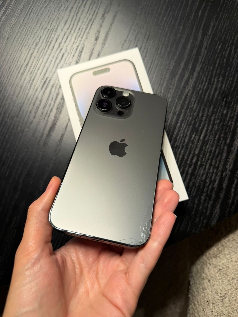 Apple Telefoni cellulari / Smartphones: iPhone 14 Pro Max 256GB Space Black – Usato da Waltenschwil venduto da inci7 4