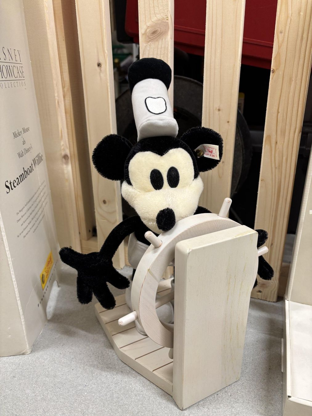 Steiff Bambole: STEIFF Steamboat Willie – Nuovo (secondo la descrizione) da Kernenried venduto da larisu