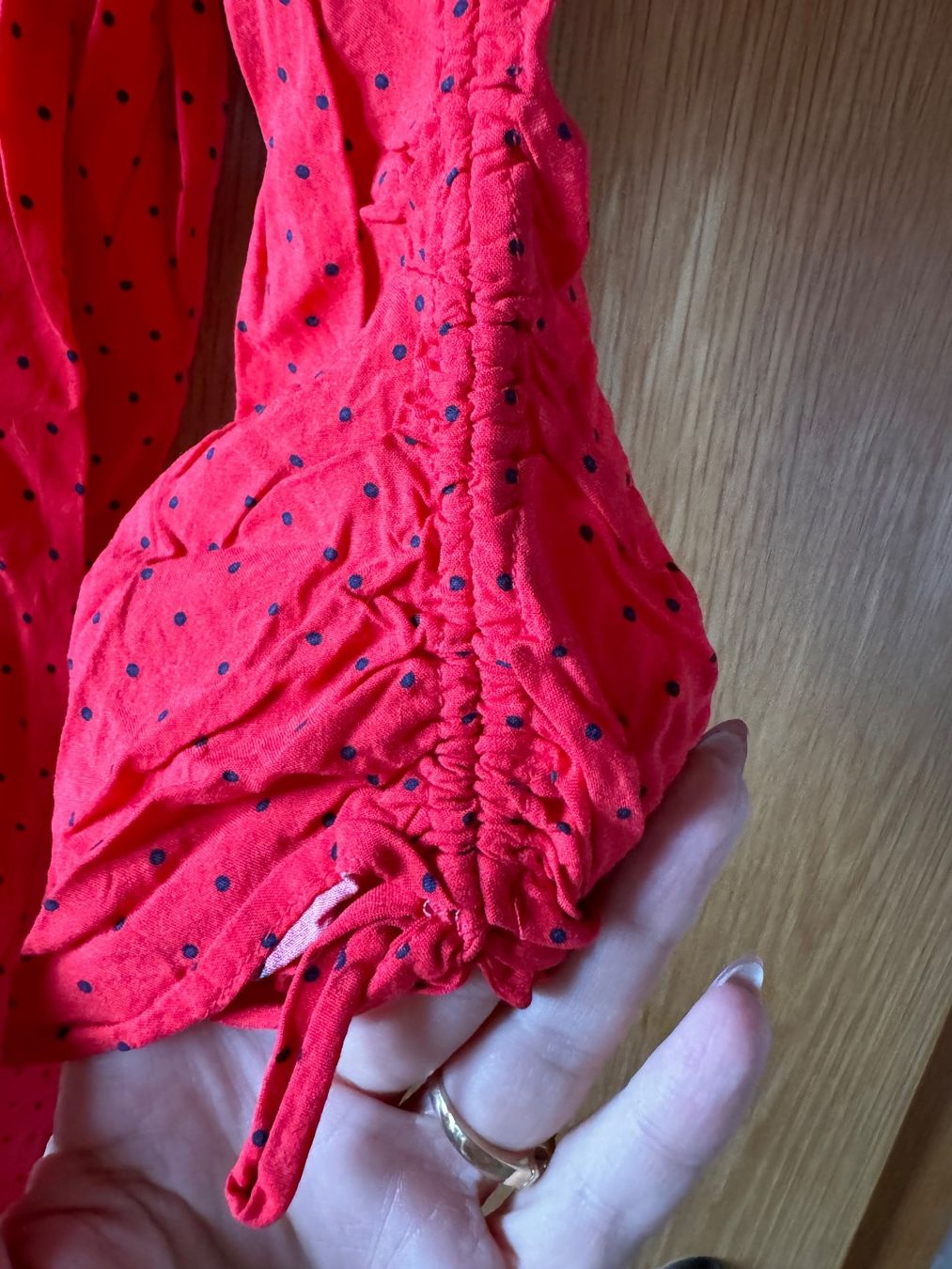 Esprit Camicette: Rote Bluse mit Punkten von Esprit Gr. 36 – Nuovo (secondo la descrizione) da Grosswangen venduto da second_hand_dress 1