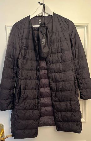Uniqlo Daunenjacke, sehr leicht, Grösse S, Top Zustand!
