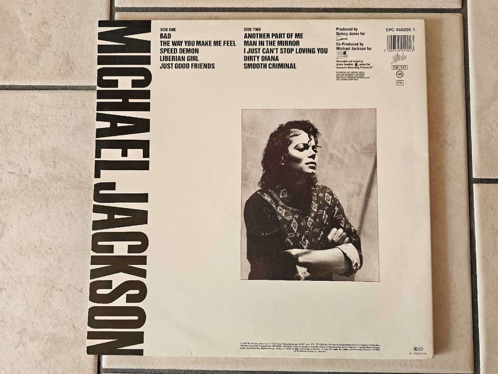 Schallplatten: Michael Jackson  -  Bad  /  1987 Schallplatte – Gebraucht aus Schneisingen von backstore24 1