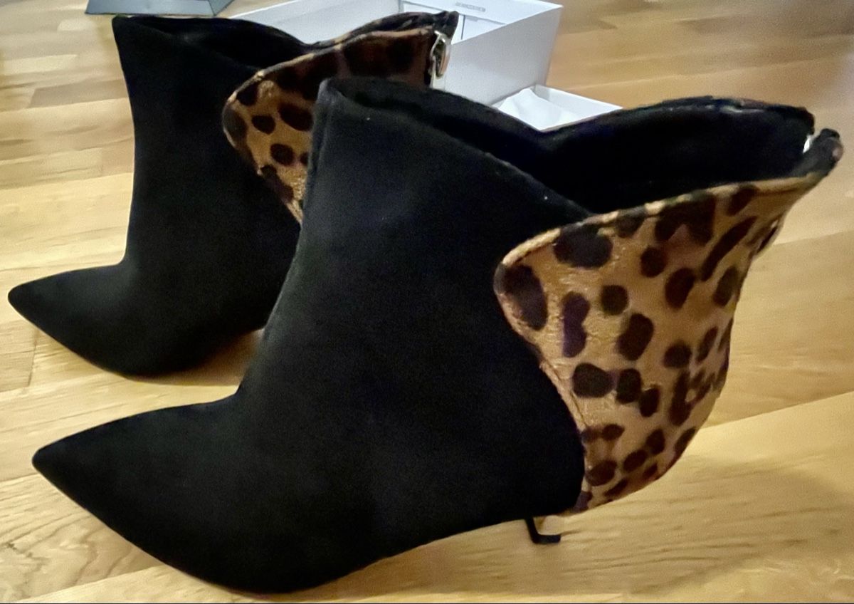 Scarpe da donna: Schicke Leo-Stiefeletten mit Absatz, Gr. 41 – Nuovo (secondo la descrizione) da Gränichen venduto da RetoLexi