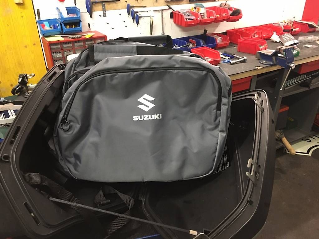 Sacs: suzuki Innentasche – D'occasion à Volketswil par mascalzone-latino 1