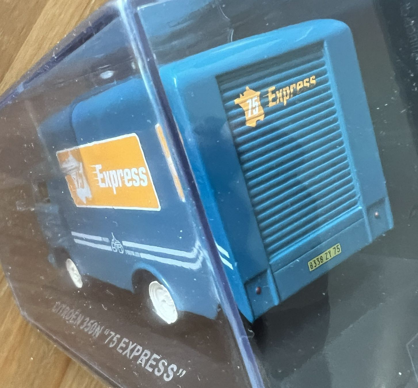 Citroën Modellautos: CITROEN 350N 75 EXPRESS IXO 1/43 – Neu und originalverpackt aus Meilen von rdv_n7s9 2