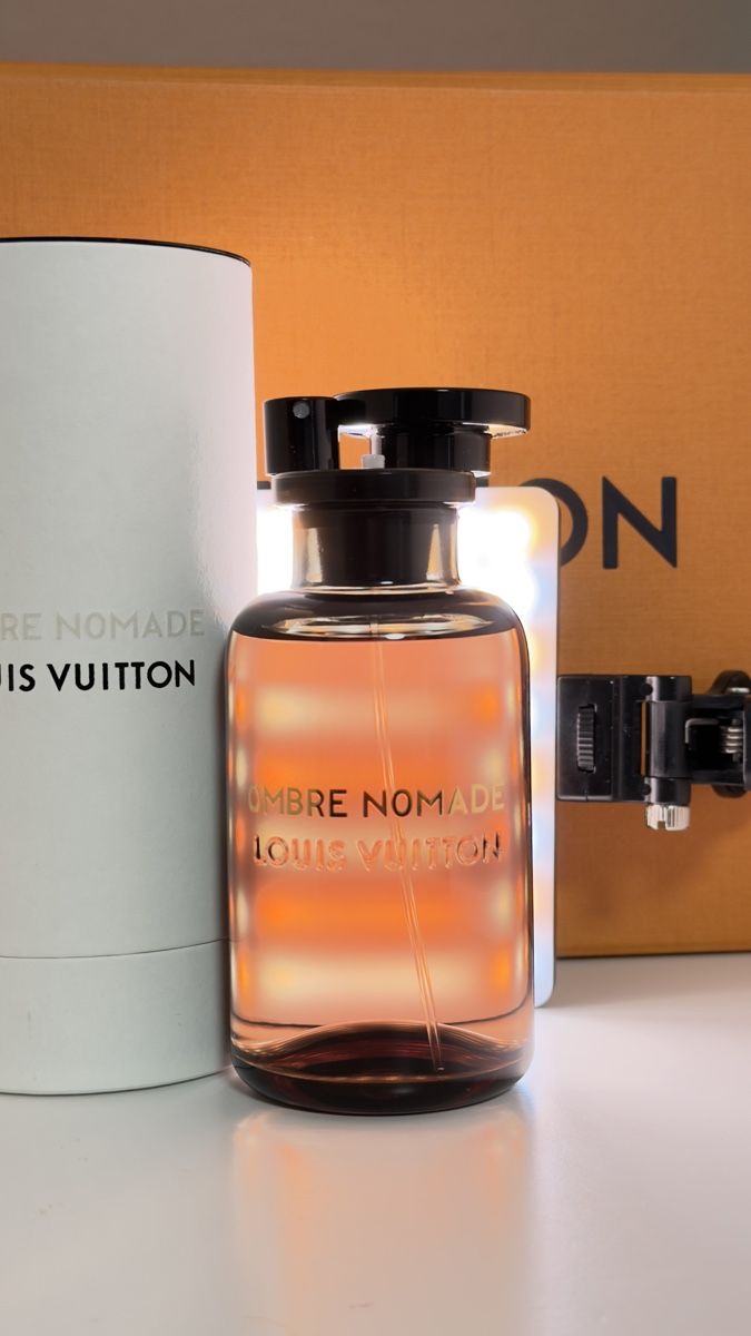 Louis Vuitton Parfum & Eau de Toilette: Louis Vuitton Ombre Nomade  – Gebraucht aus Fislisbach von lze_z62j 2