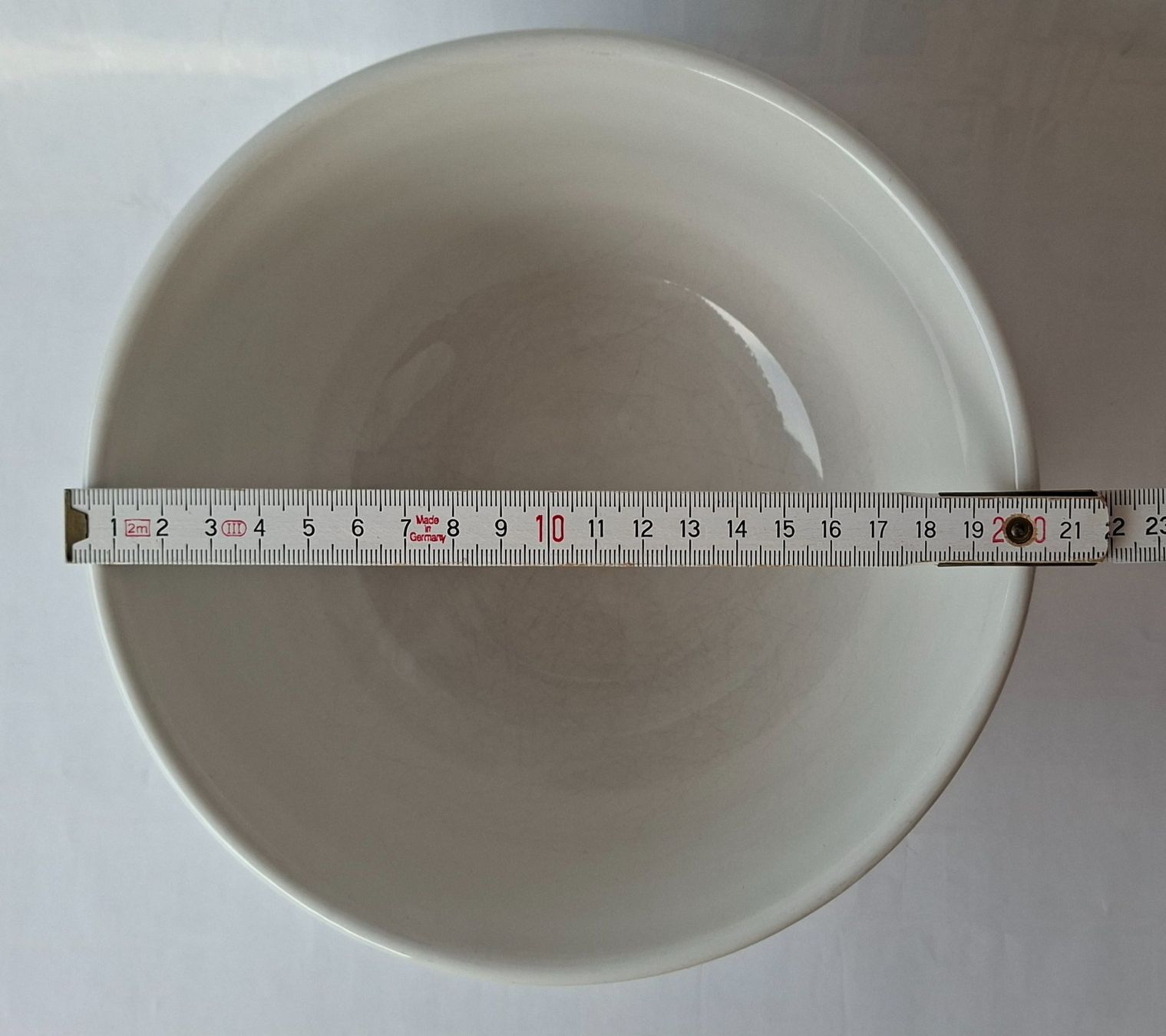 Rössler Schalen: Weisse Rössler Schüssel 20cm – Gebraucht aus Opfikon von Diversamente 4
