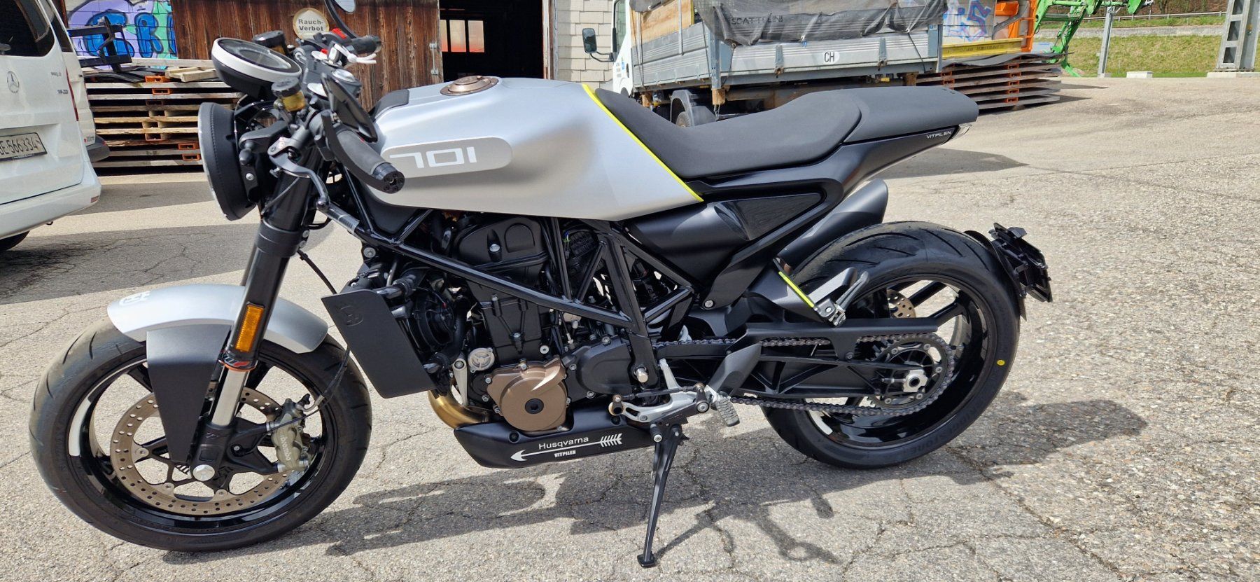 Husqvarna Strada: Husqvarna Vitpilen 701 – Usato da Enggistein venduto da Lehmannnn 1
