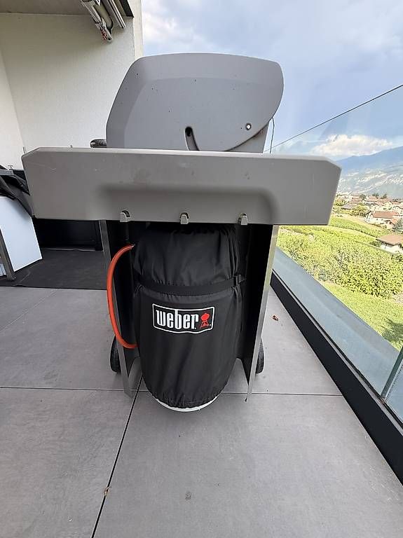 Griglie: Weber Genesis II EP-435 GBS  avec accessoires – Usato da Savièse venduto da Malut 2