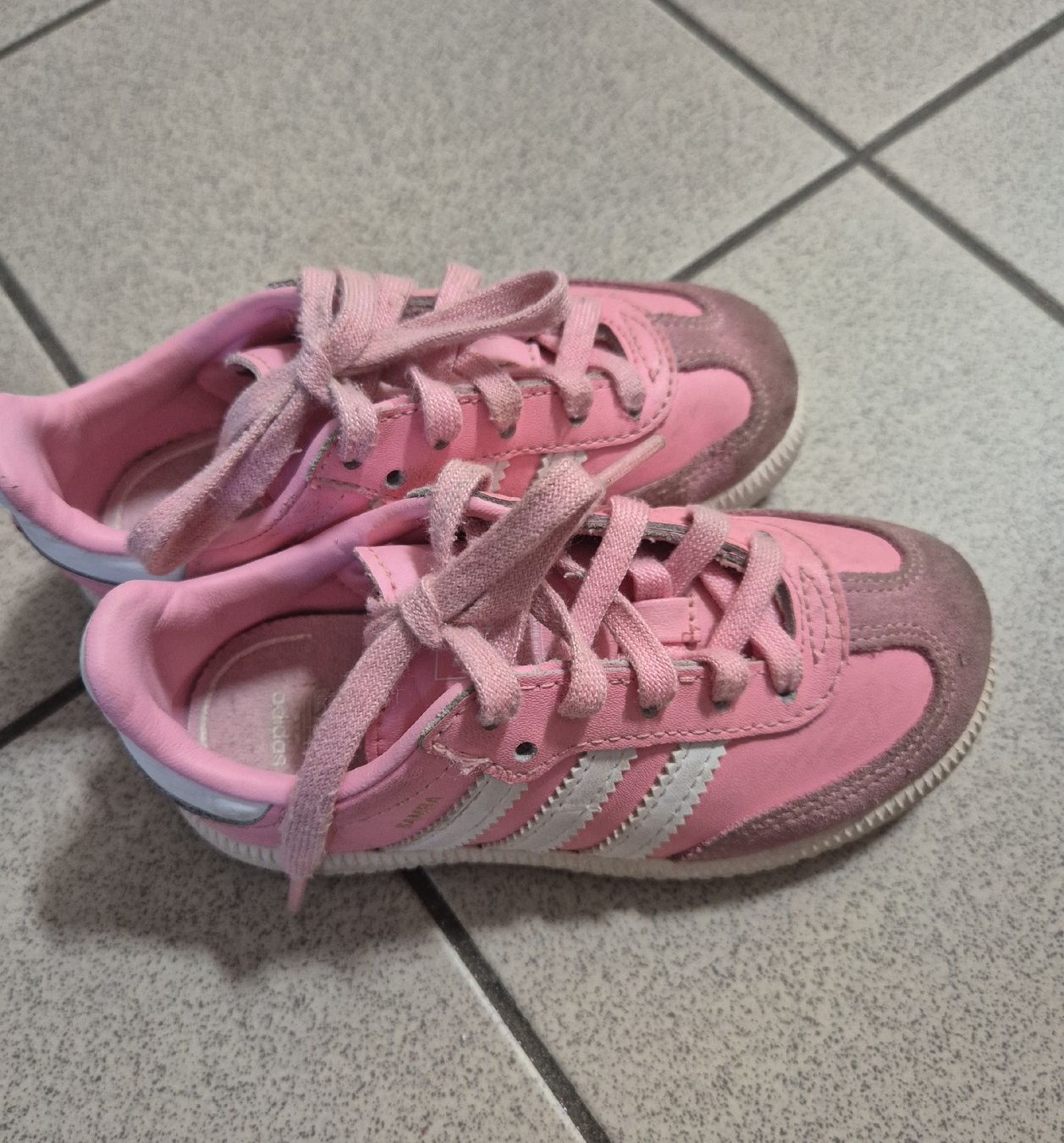 Adidas Schuhe für Mädchen: Adidas Samba pink Gr. 24 – Neu (gemäss Beschreibung) aus Villars-sur-Glâne von Thalimey 4