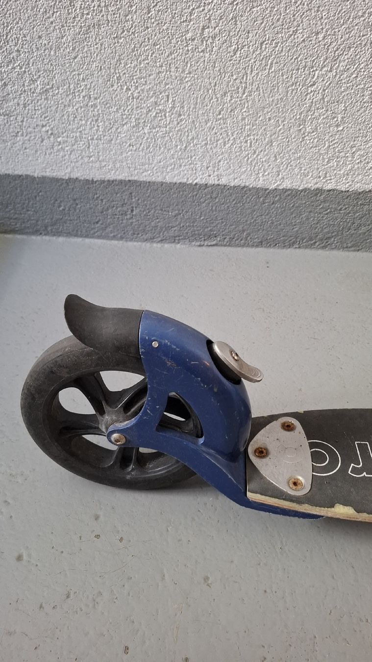 Micro Kickboard: Microtrottinet – Usato da Rossrüti venduto da gel_wq2q 2