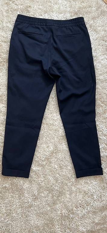 Filippa K Hosen: Filippa K - TERRY CROPPED TROUSER – Gebraucht aus Winterthur von BassmannB 3