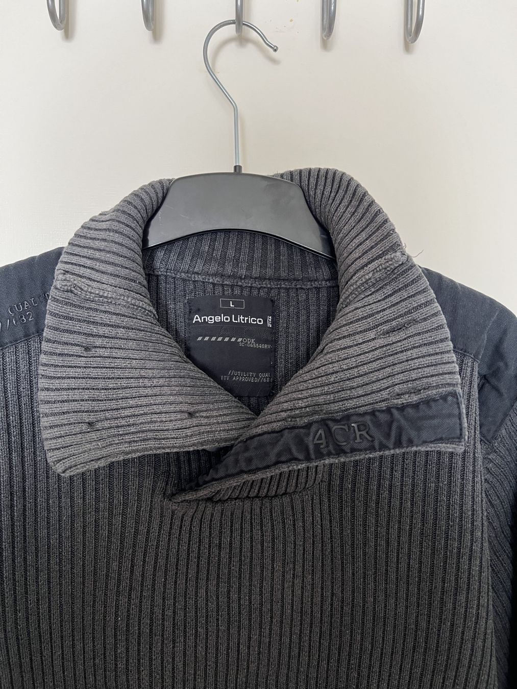 Maglioni & Felpe: ANGELO LITRICO Dark Grey Pullover L – Usato da Horgen venduto da linuxrp 7