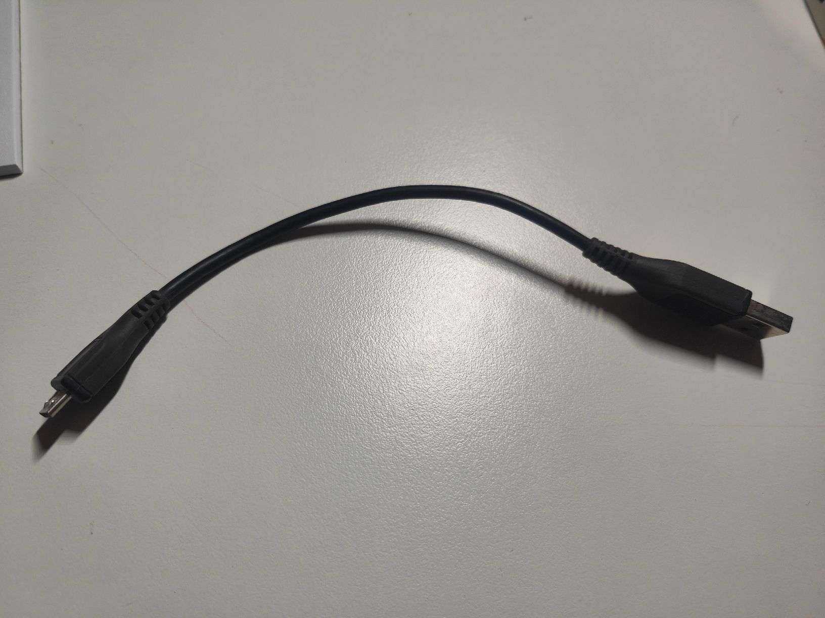 Nokia Cavi: Datenkabel USB - Mini USB, Schwarz, Top Zustand! – Usato da Ebikon venduto da shadow_of_seth