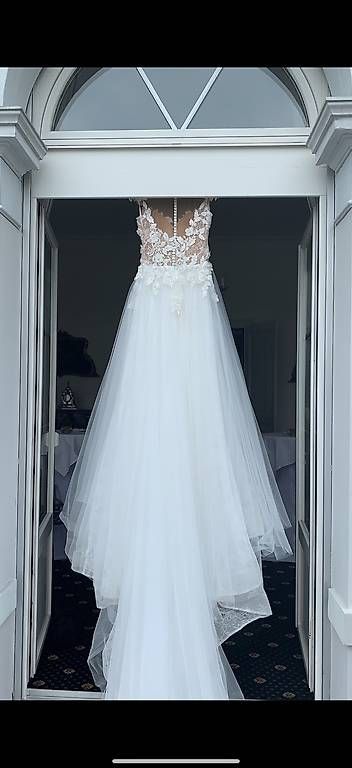 Vestiti: MILLA NOVA Hochzeitskleid  – Usato da Steinhausen venduto da inmumi 1