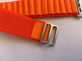 Orange Alpine Loop Armband für Apple Watch Ultra 49mm