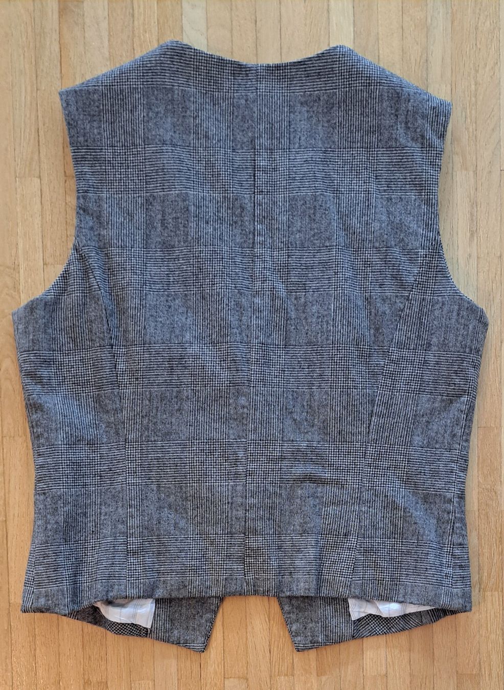 Gilet & Giacche senza maniche: Gilet chic Prince de Galles – Nuovo (secondo la descrizione) da Le Mont-sur-Lausanne venduto da olatiu 3