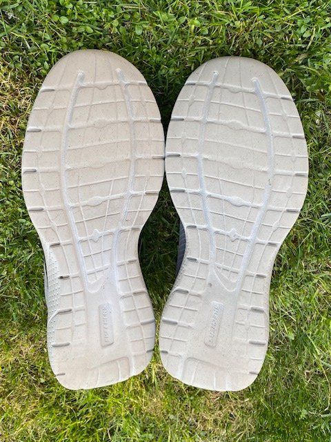 Skechers Chaussures hommes: SKECHERS Lite Weight / Memory Foam – D'occasion à Pfaffhausen par stepober 4