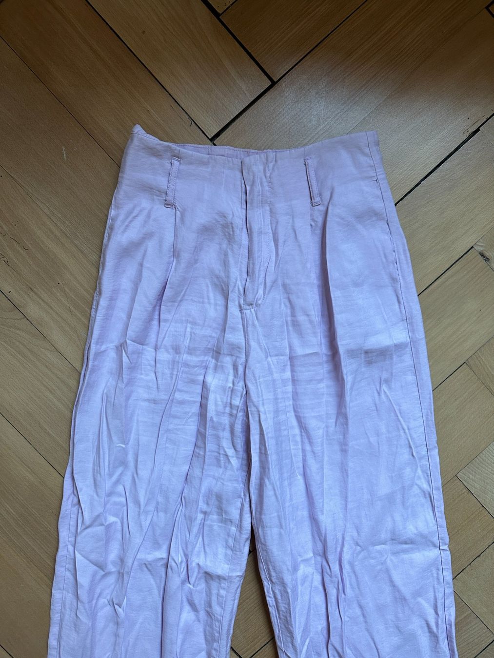 Zara Pantaloni: ZARA - Stoffhose flieder XS – Usato da Zürich venduto da Diazaio 1