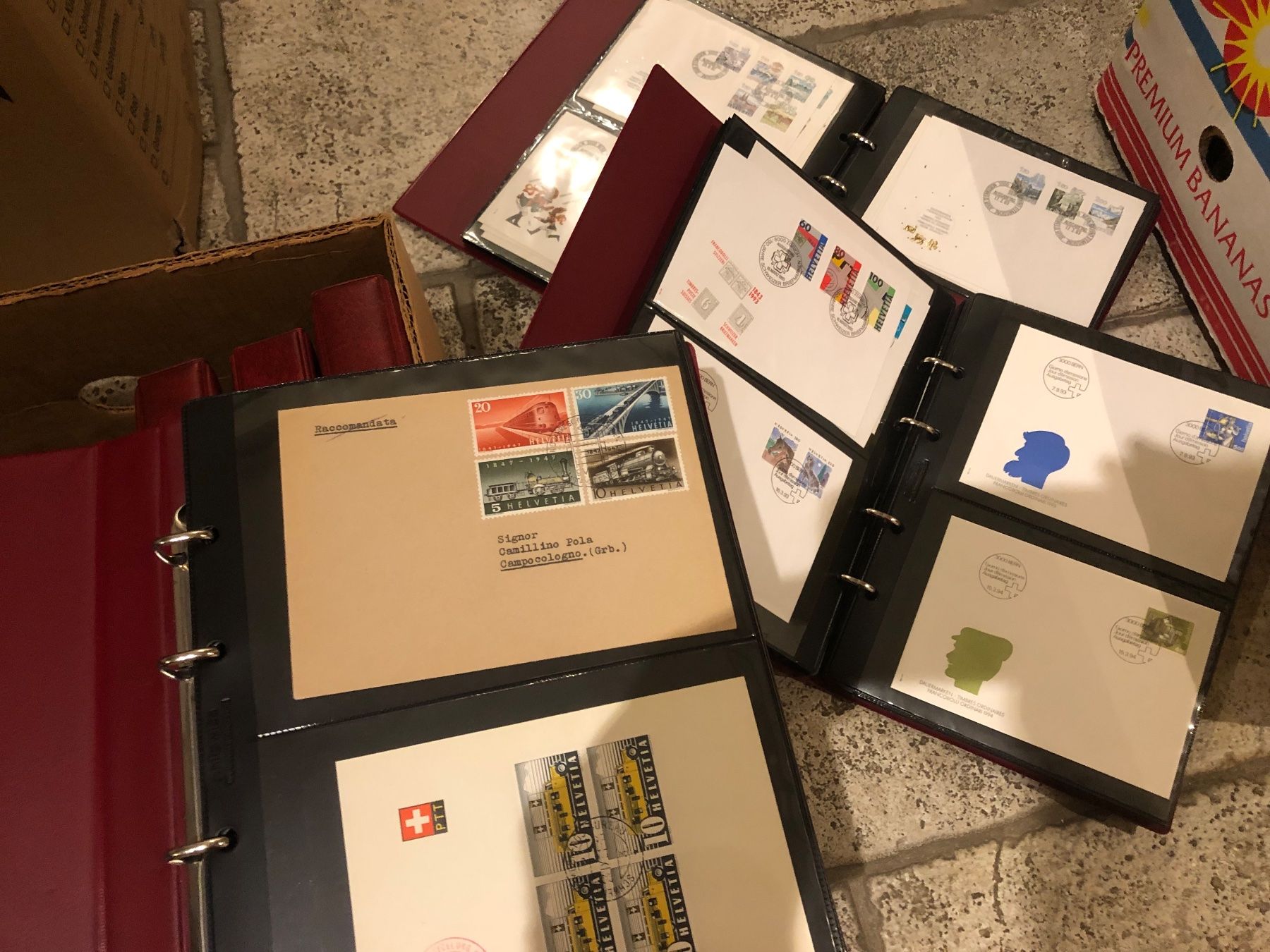 Tutti i francobolli: Bananenschachtel mit Briefmarken – Usato da Lufingen venduto da Rac0 8