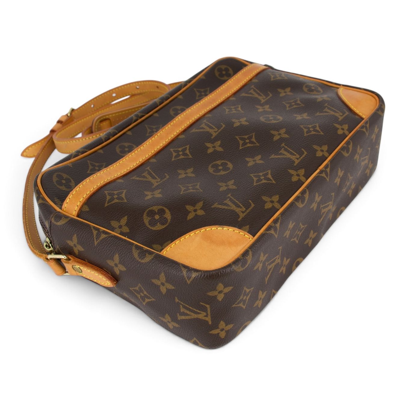 Louis Vuitton Borse: Louis Vuitton Trocadéro 30 Monogram – Usato da Binningen venduto da Designerlabels 7