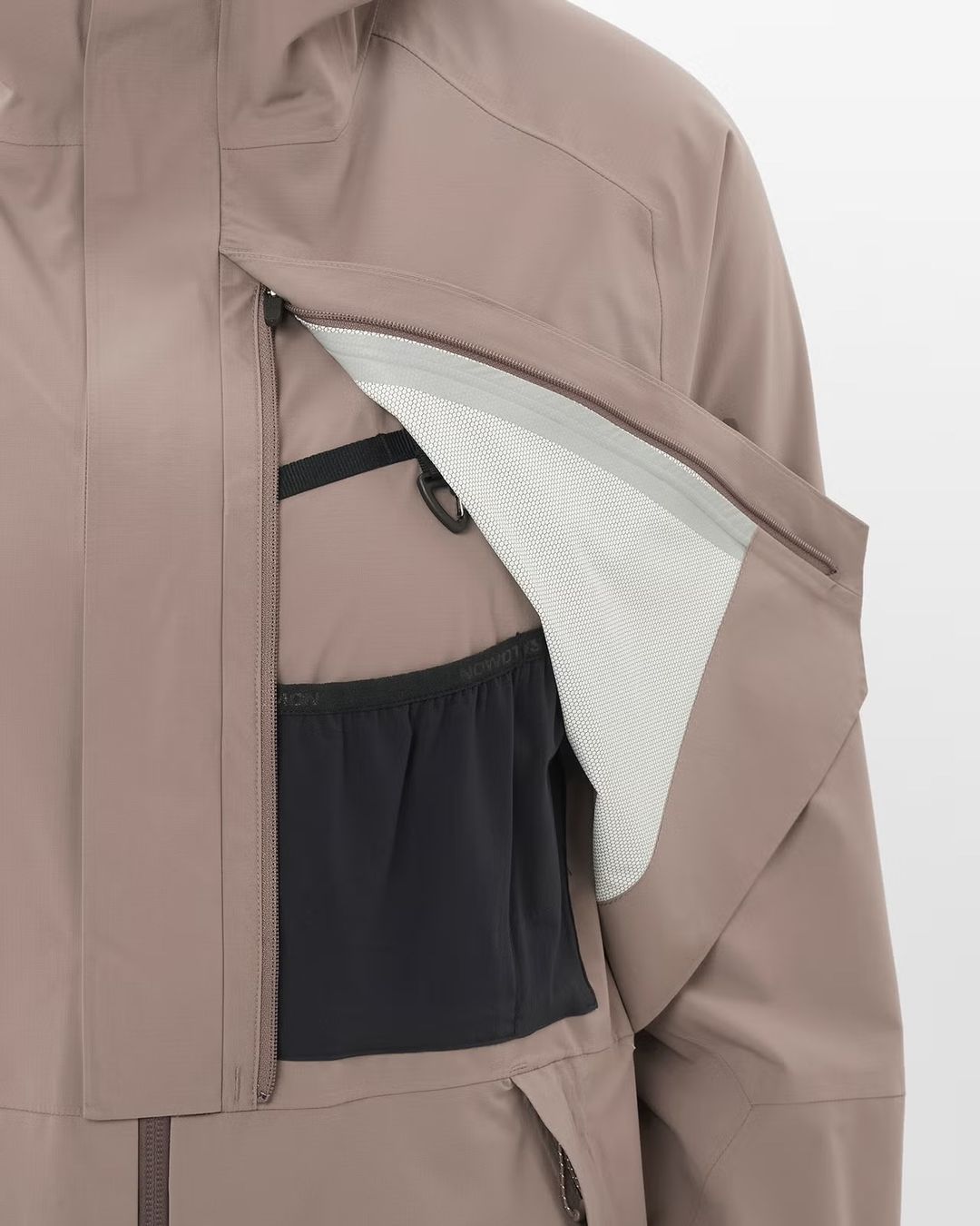 Salomon Jacken: Salomon Shelljacke – Neu (gemäss Beschreibung) aus Goldswil von julia_hafner 1