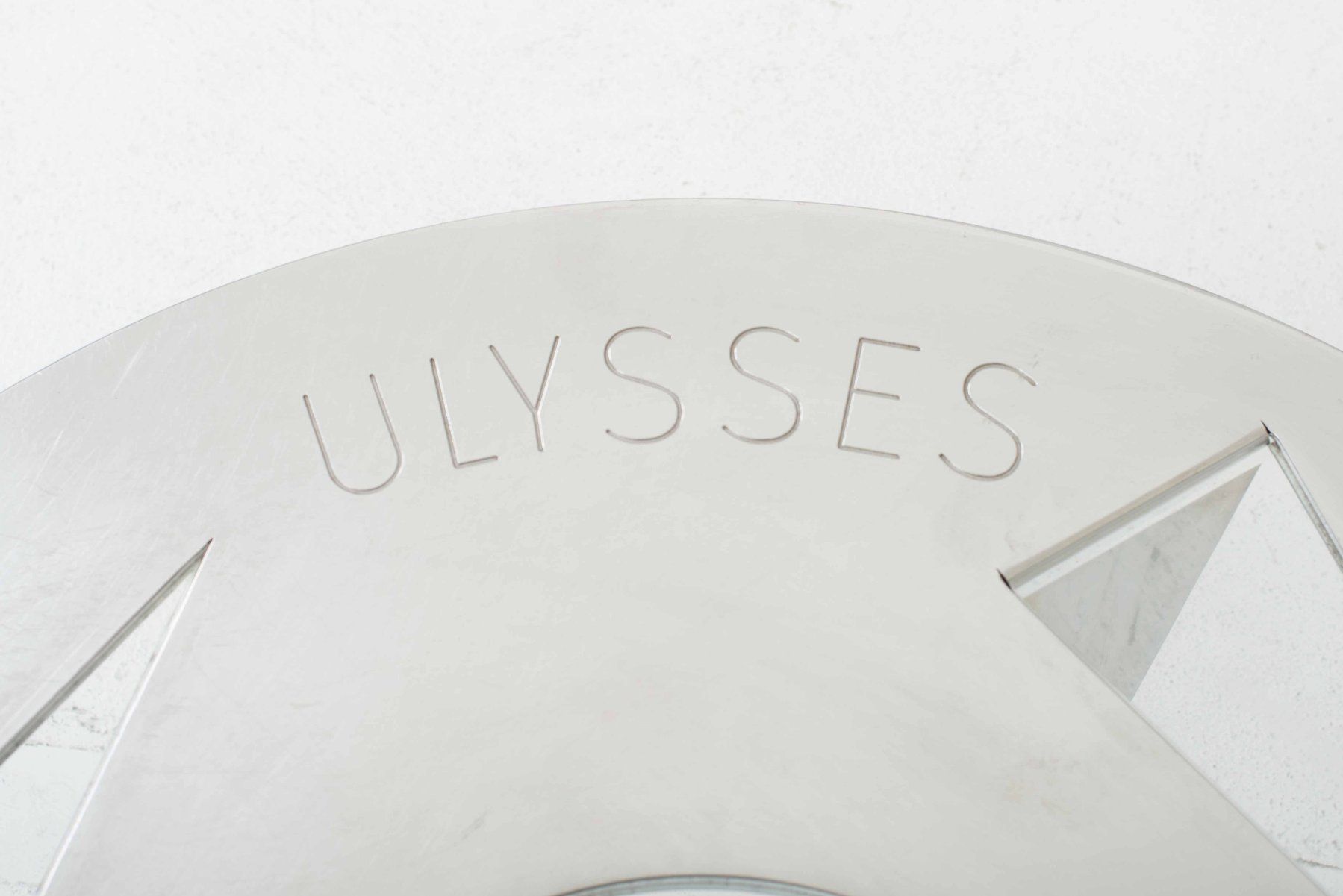 Müller Tavoli: Ulyssimo Reisser Couchtisch von Ulysses Müller – Usato da Zürich venduto da STUZH38 3
