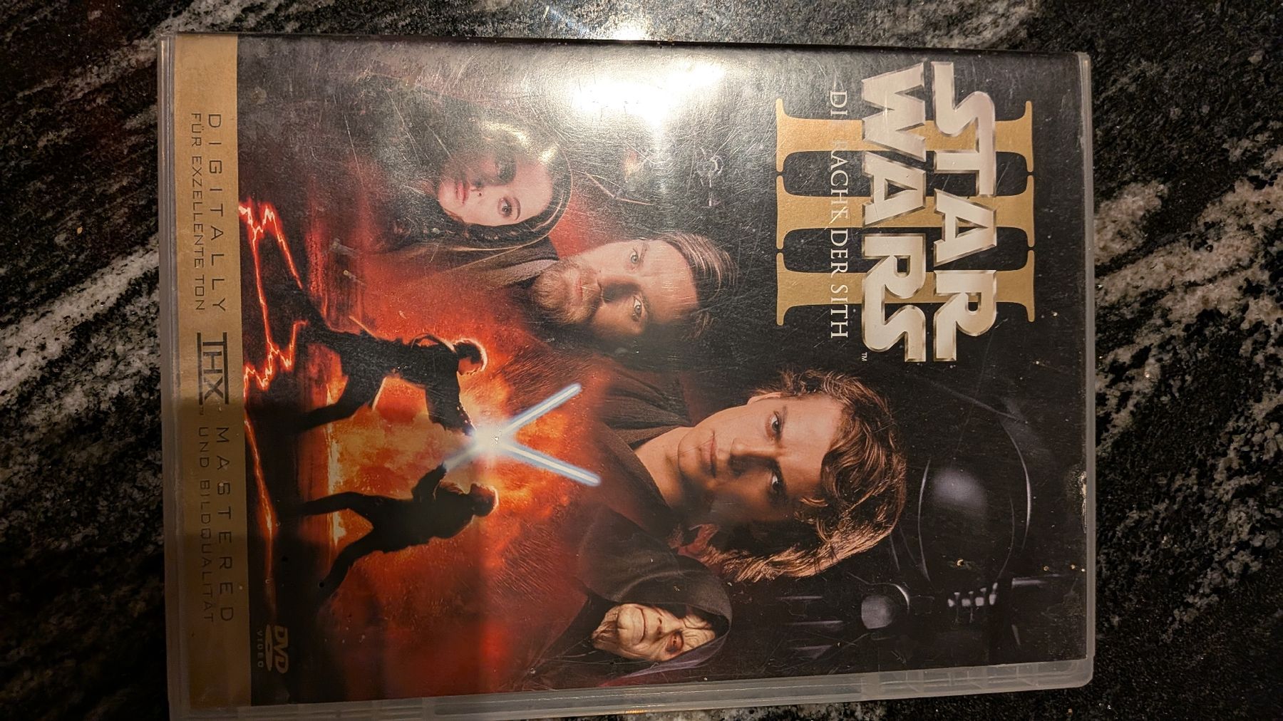 Tous les DVDs: Doppel DVD – Neuf (Voir description) à Wattenwil par karinschaw