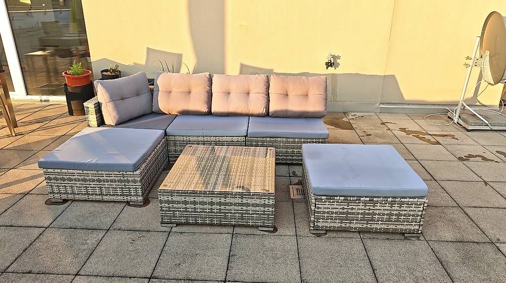 Divani: Lounge – Usato da Staufen venduto da mel_q6xh 1