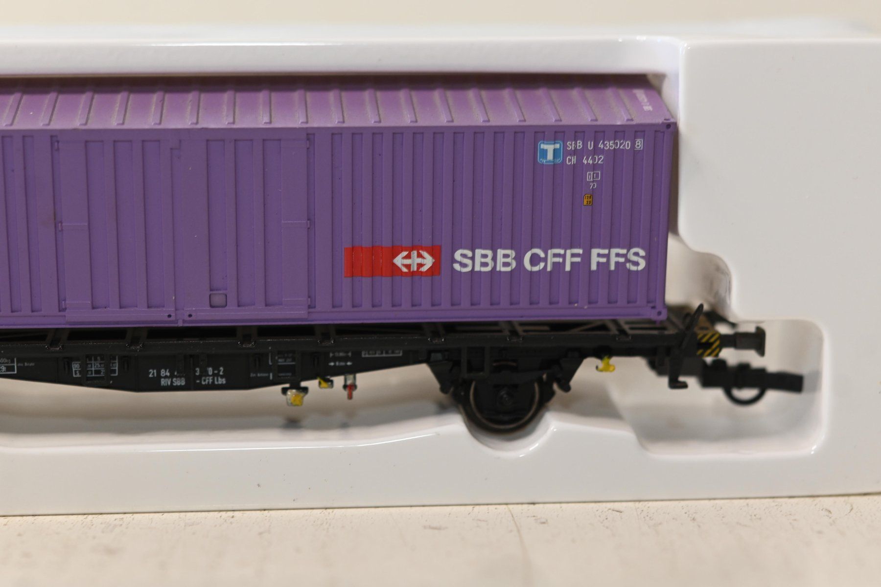 Märklin Modellini di ferrovie: SBB Containerwagen Märklin HO/AC mit OVP – Usato da Laupen ZH venduto da Zmoewe 2