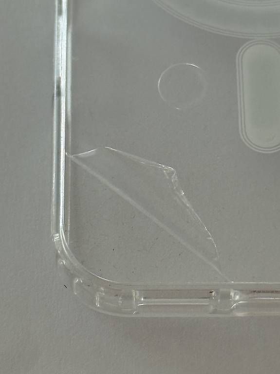 Cover & Protezioni schermo: iPhone 16 Plus  Schutzhülle - Transparent - Neu  – Usato da Wetzikon ZH venduto da cutura 1