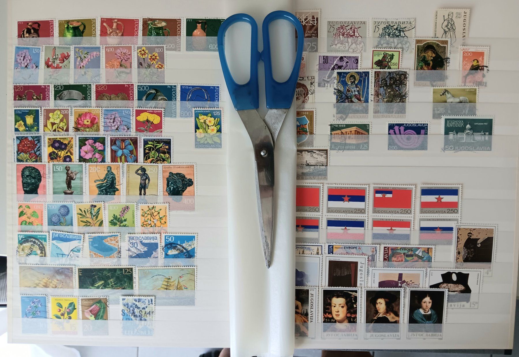 Tutti i francobolli: Jugoslawien Briefmarken Sammlung – Usato da Holderbank AG venduto da DINOS-PHILA 5
