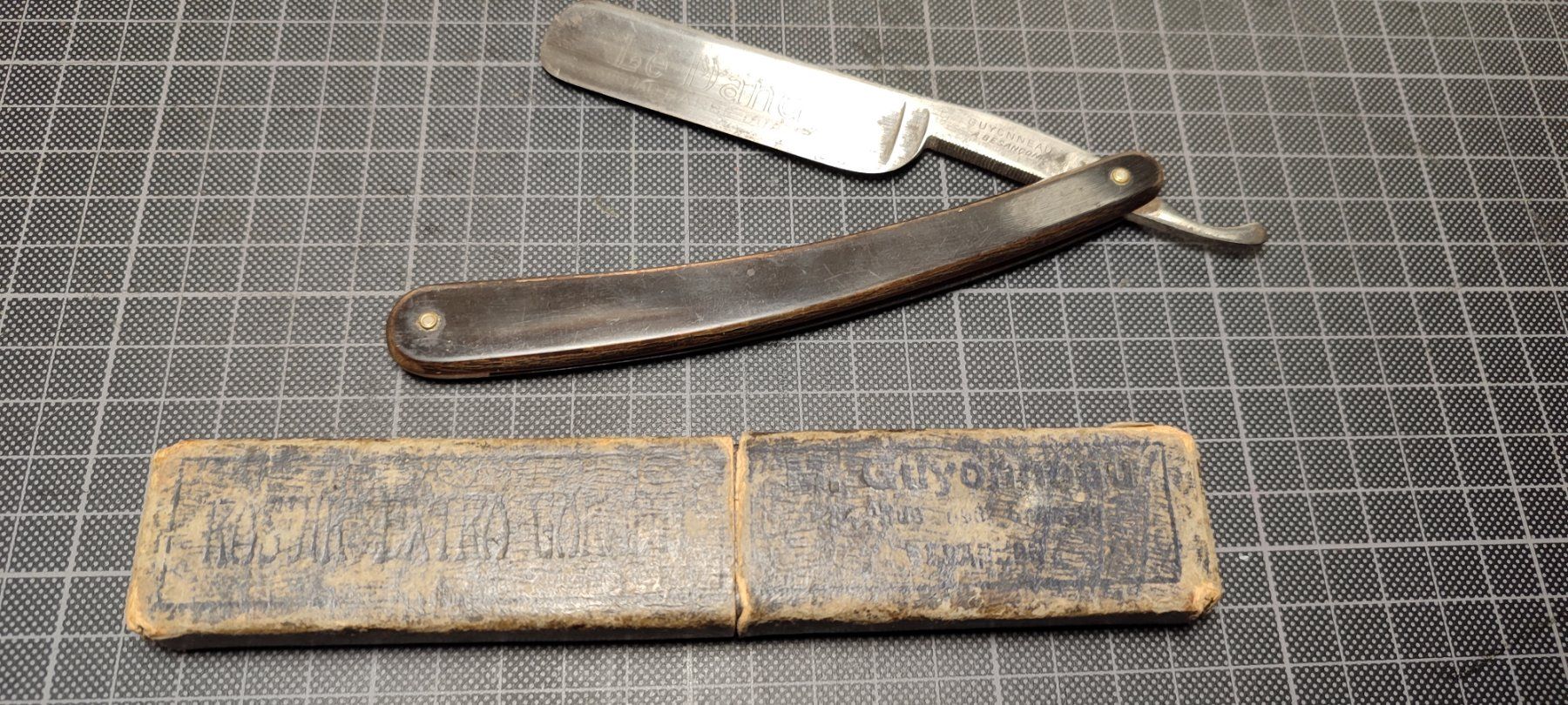 Rasoi & Lamette da barba: Wunderschönes altes Rasiermesser nr 2 Le Dandy – Usato da Gelterkinden venduto da MYSTOREFORYOU4460
