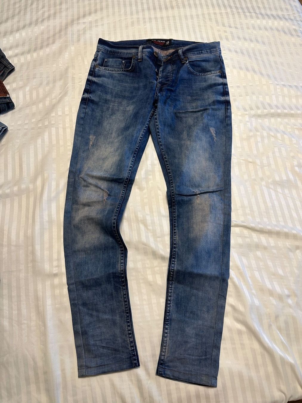 Pantaloni: Jeans Erwachsene (5 Stück) – Usato da Unterentfelden venduto da xheki_ 2