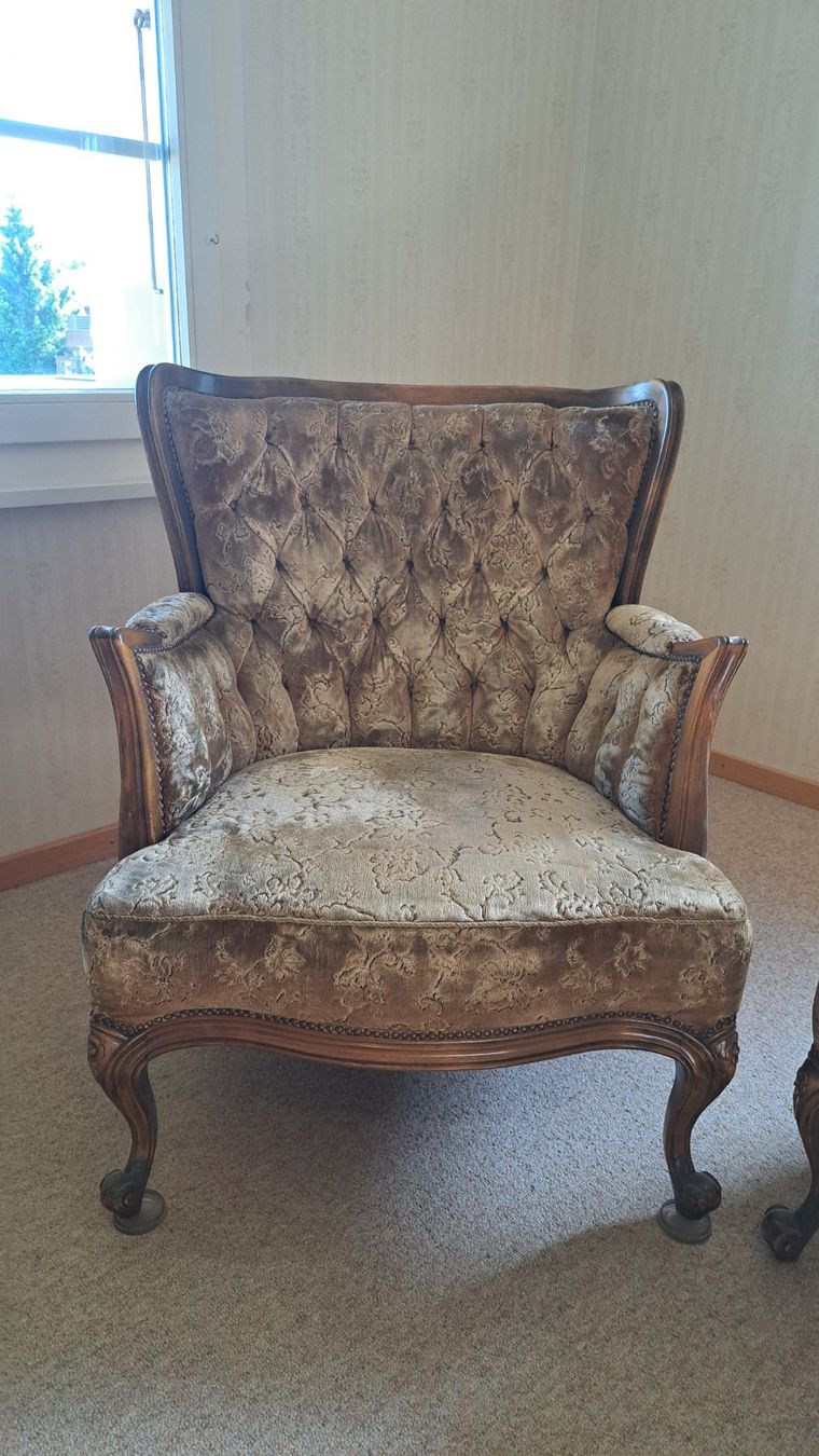 Divani: Antike Sitzgruppe/ Sofa – Usato da Langenthal venduto da T.L. 3