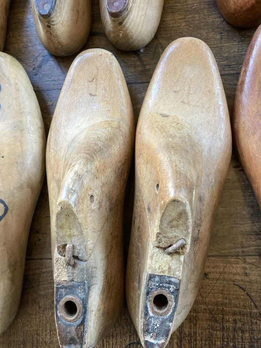 Articoli in legno: Holz Schuhleisten 8 Paare – Usato da Zürich venduto da Mueschelmau 3