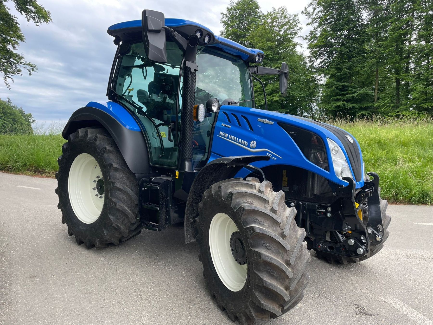 New Holland Trattori: Traktor New Holland T5.120 AC – Nuovo (secondo la descrizione) da Bützberg venduto da Wuethrich4922 1