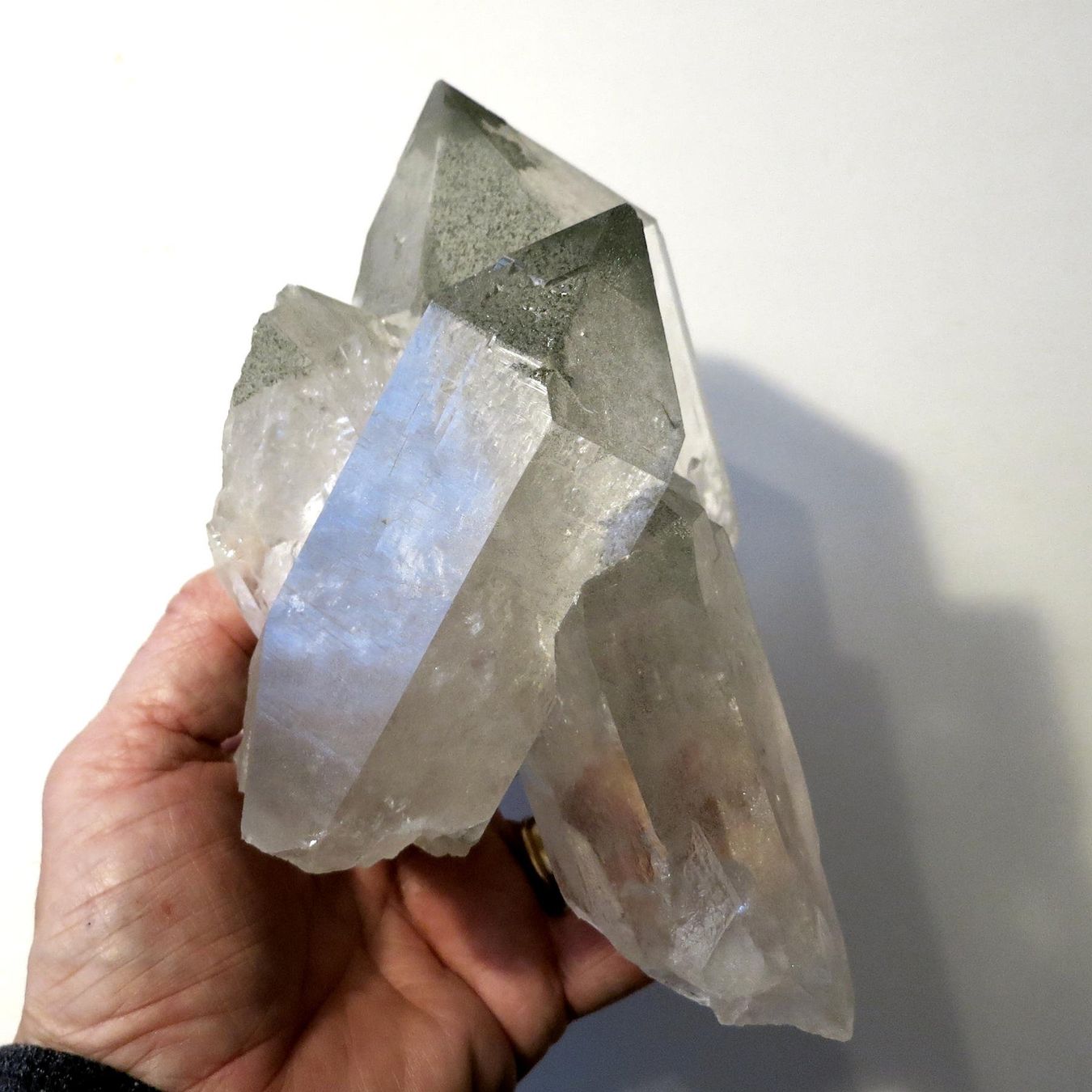 Minerali & Pietre curative: Grosse Quarzstufe, Göscheneralp UR, Eigenfund – Usato da Steinhausen venduto da Kristall022 7