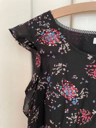 Kleid von Yerse