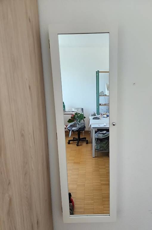 Armadi: Schmuckschrank – Usato da Emmenbrücke venduto da Bluberli