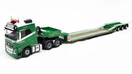 Tekno 1:50 Volvo FH05 Gl. XL mit Tieflader "Brunner"