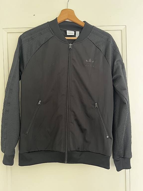Jacken: Adidas Jacke – Gebraucht aus Zürich von live06