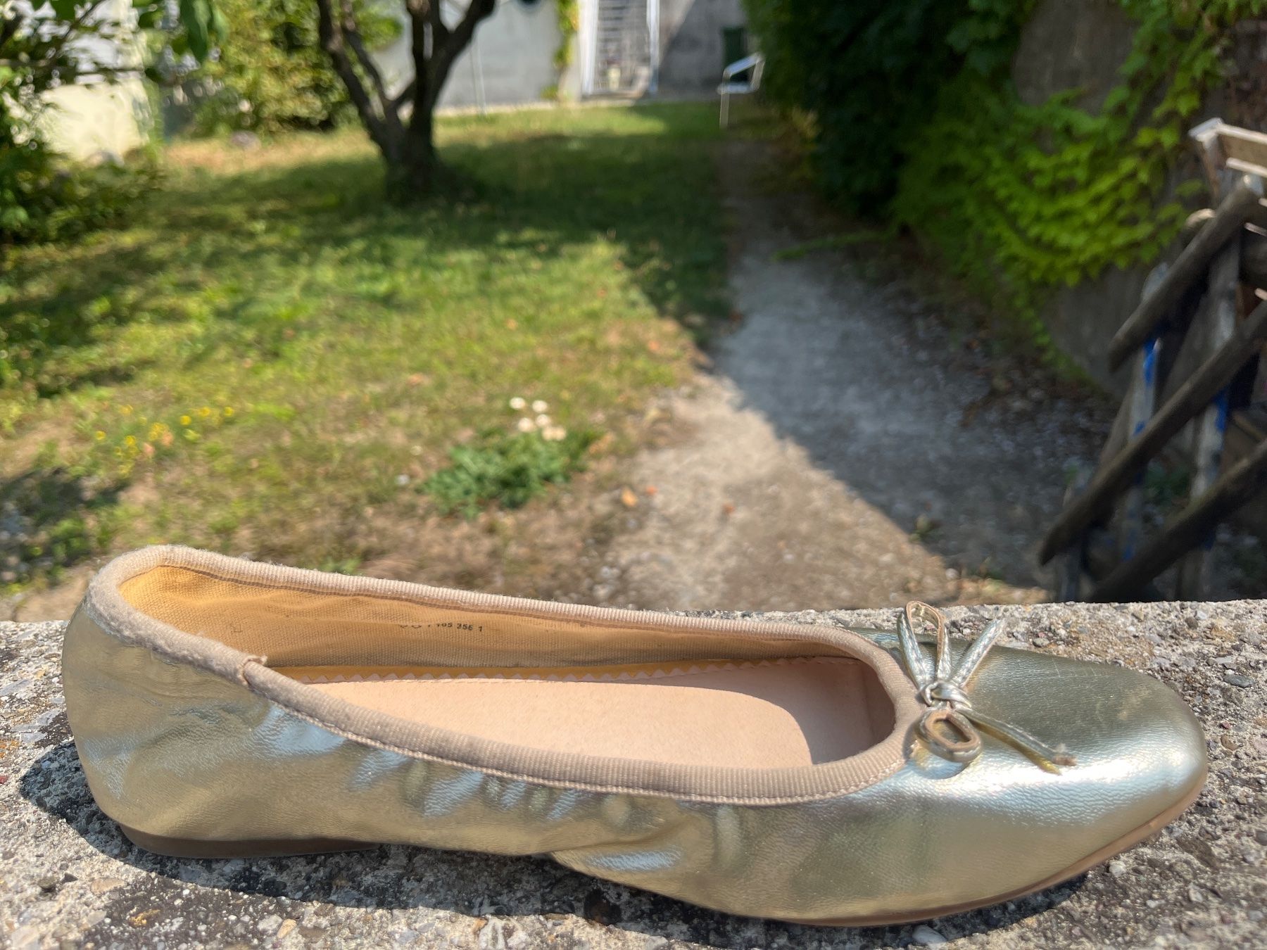 Damenschuhe: Ballerinas Set Grösse 39 – Gebraucht aus Stäfa von vic_x2d6 3