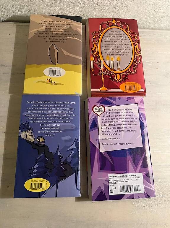 Libri: 4 Bücher für Jugendliche  – Usato da Guntmadingen venduto da MichelleAD 2
