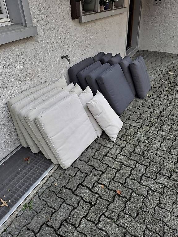 Ikea Sofas: Ikea Äpplarö Gartenlounge Gartensofa – Gebraucht aus Hagenbuch ZH von ginger89