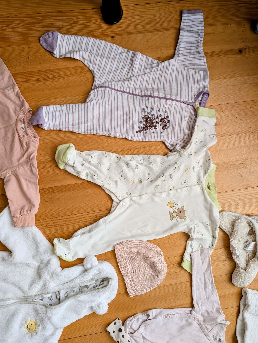 Lotti & Set di vestiti: Kleiderpaket Mädchen Gr. 62 Herbst /Winter – Usato da Brunnen venduto da bahari02 7