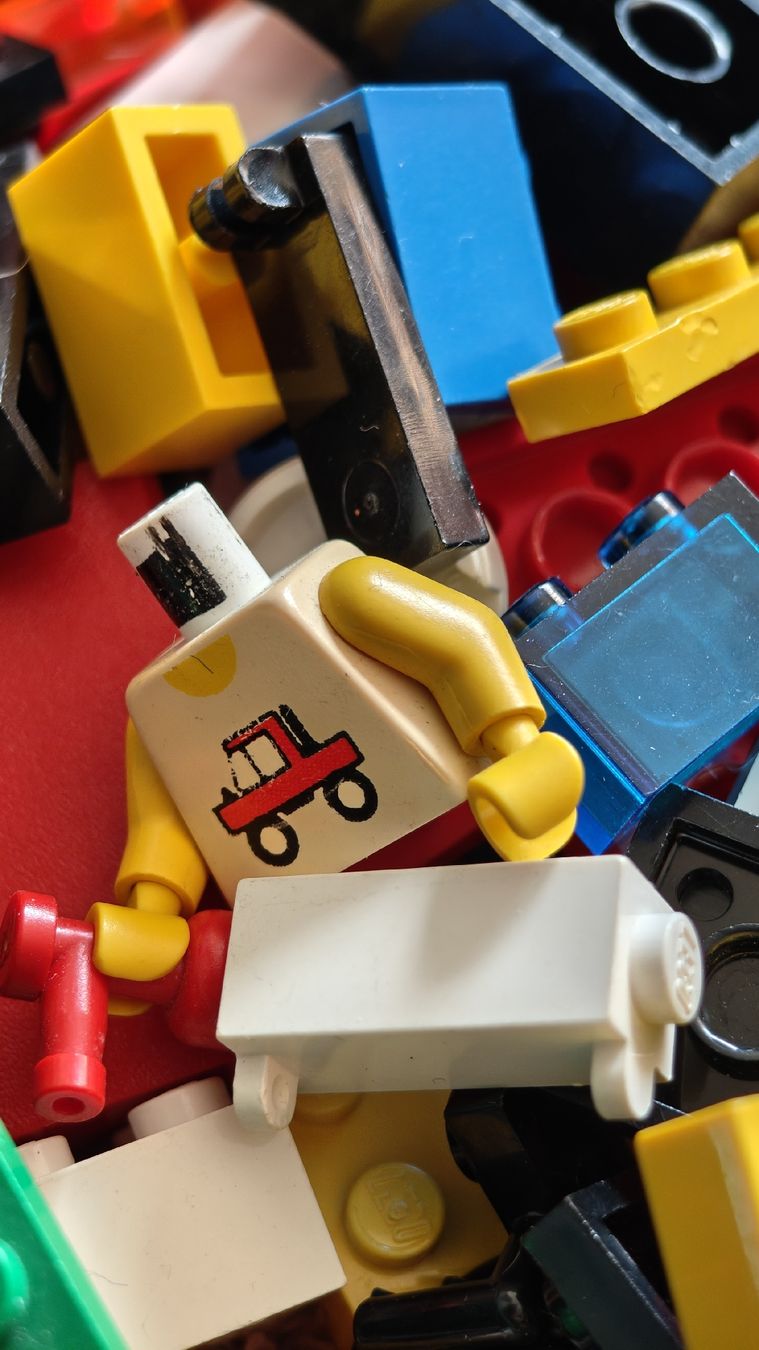 Lego Giocattoli: Lego "Schrott" ca. 2,3 Kilo – Usato da Effretikon venduto da Superkarin7 5