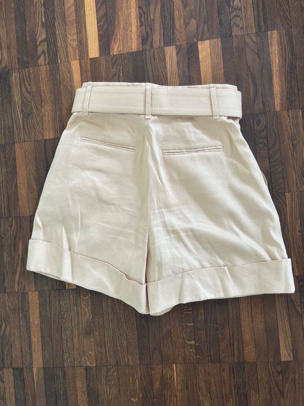Zimmermann Pantaloni: Zimmermann shorts Leinen Beige, 0/ CH34 – Nuovo (secondo la descrizione) da Herrliberg venduto da mayfi 4
