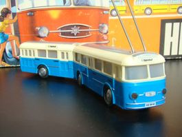 Brawa Trolley Bus m. Anhänger ovp m. Masten und Oberleitung