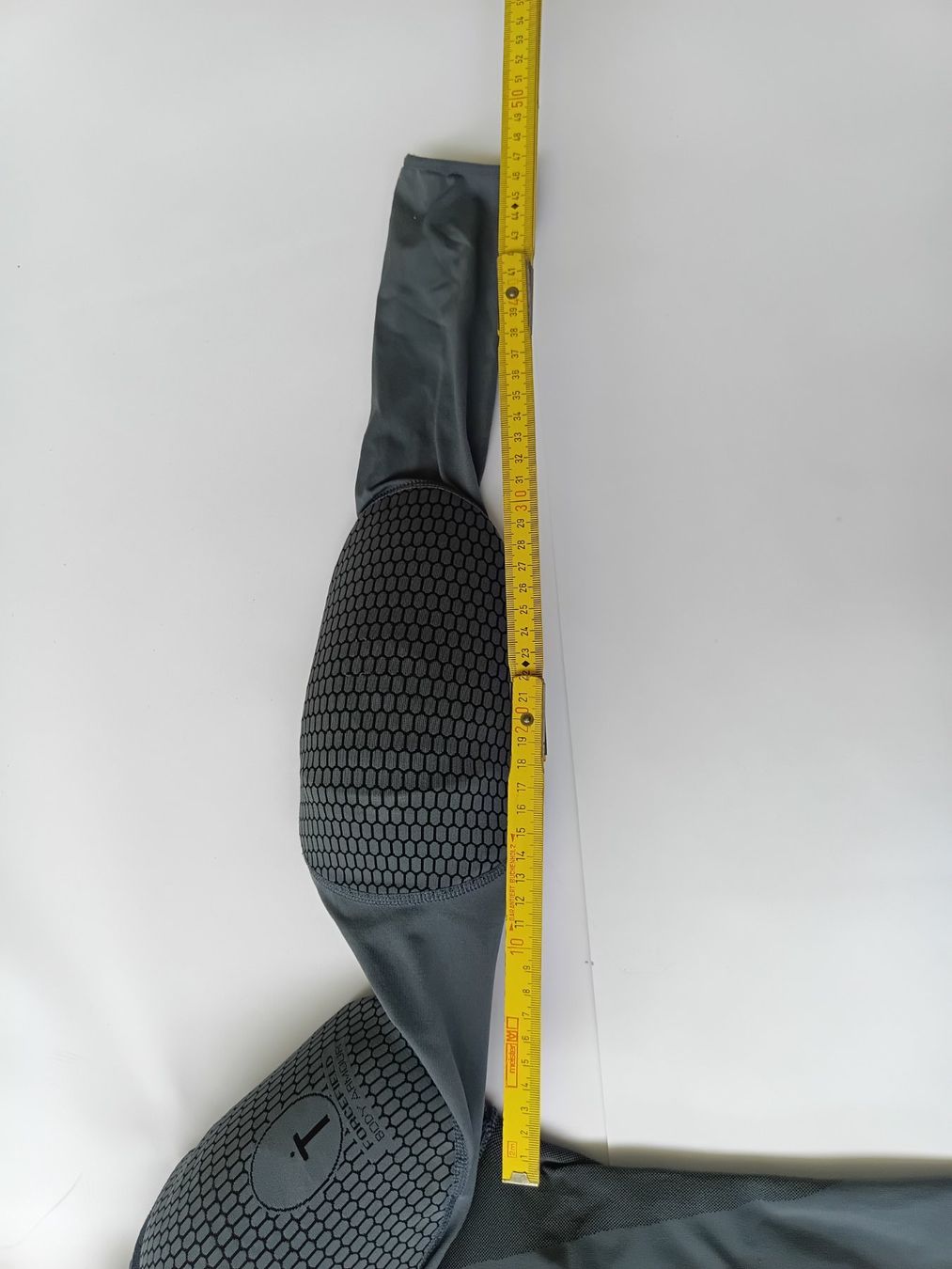 Schutz & Schoner: TINKERFEILD Protektoren-Jacke S – Gebraucht aus Wängi von Ladys_First 6